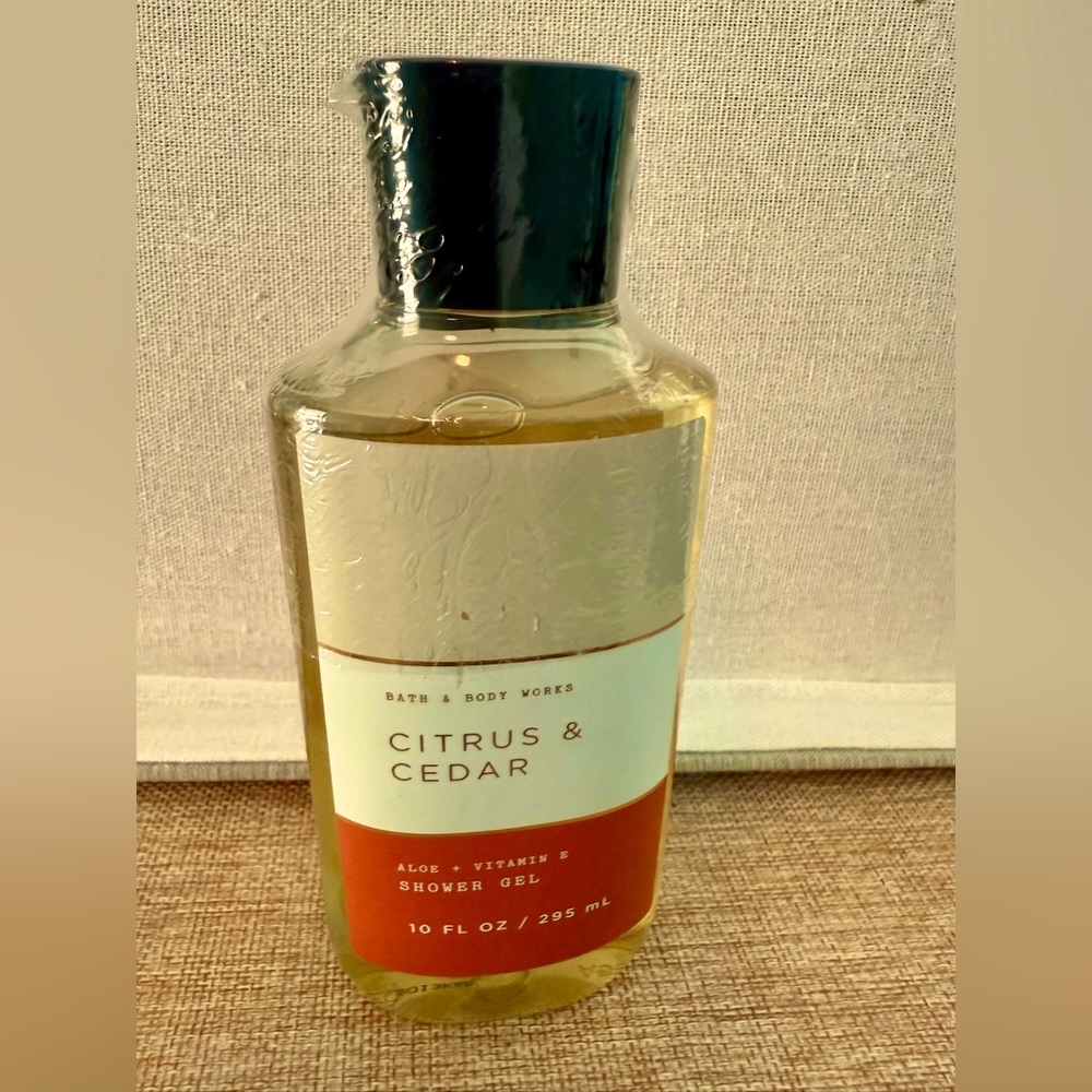 Bath & Body Works CITRUS & CEDAR 10 OZ Shower Gel 🍊🌲 Crisp, Fresh & Invigorating